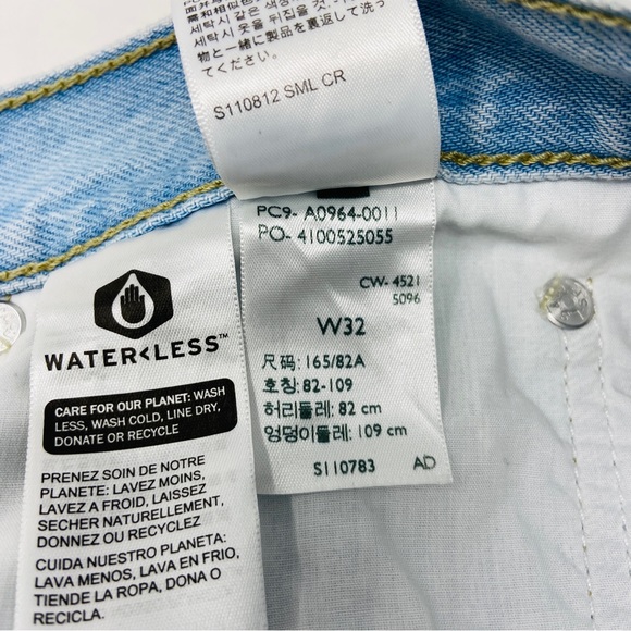 NWT LEVI'S Low Pro Straight Jeans Charlie Won - Light Wash - Picture 8 of 13